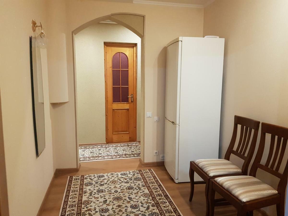 Diana Apartament Jászvásár Kültér fotó