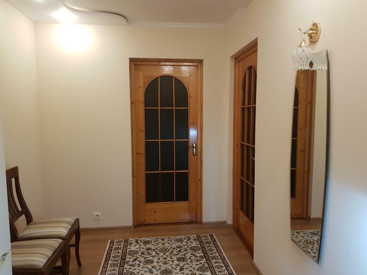 Diana Apartament Jászvásár Kültér fotó